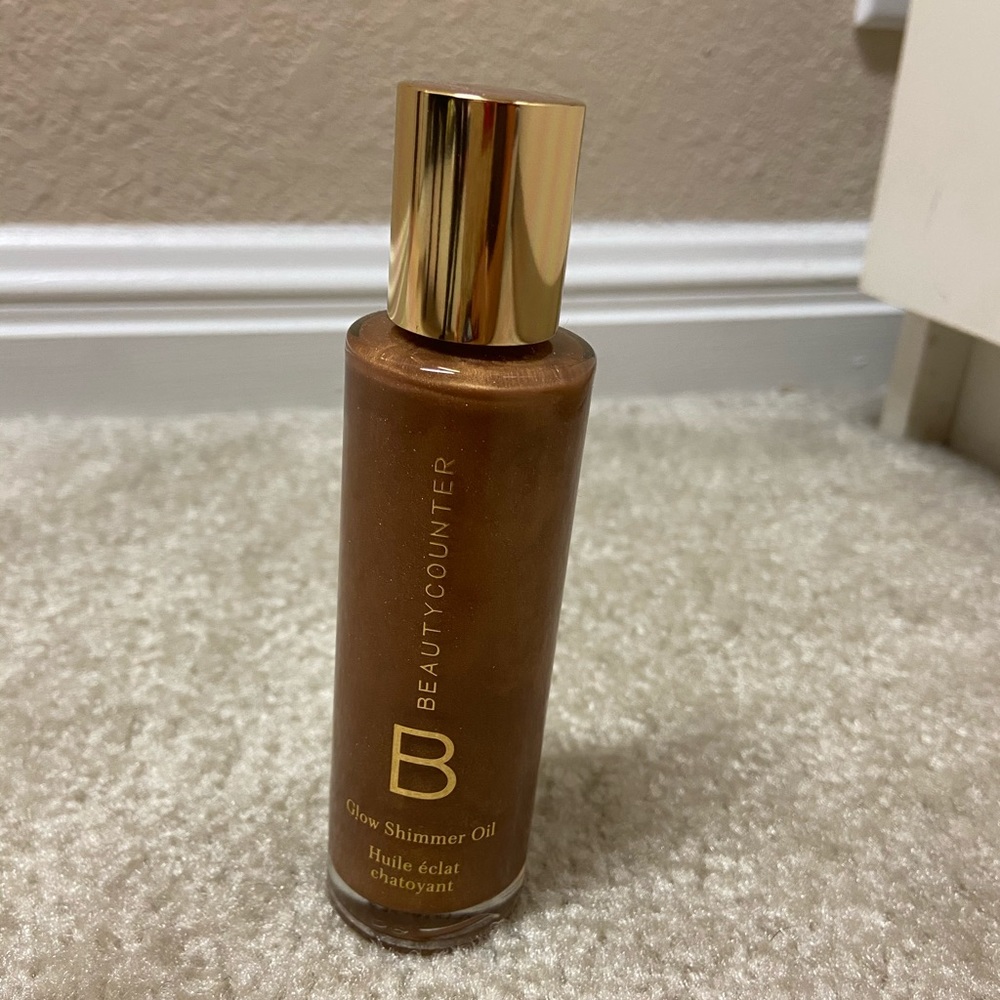 NEW Beauty counter Shimmer Tan Oil
